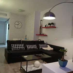 https://moderno-apartamento-torremolinos-centro.hotelsinnerja.org